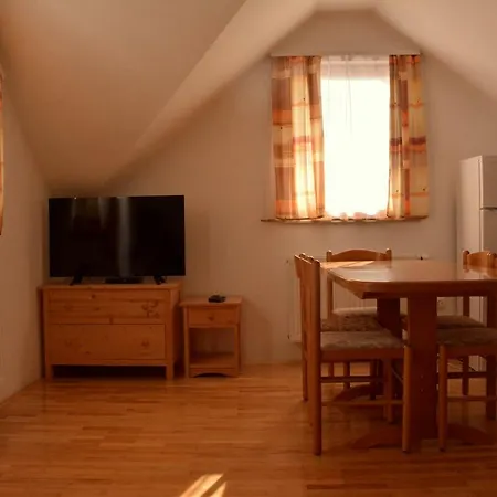 Apartments Gatej Cerkno Exterior foto