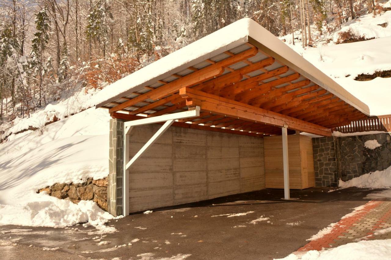 Gatej Apartment Cerkno